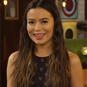 Miranda Cosgrove (American Actress)