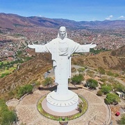 Cristo De La Concordia, Bolivia