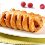 Raspberry Mascarpone Pastry