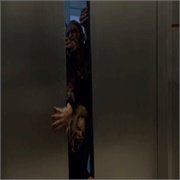 iZombie: "Salivation Army" (S2,E19)