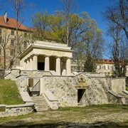 Mausoleum of Yugoslav Soldiers