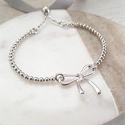 Bow Bracelet