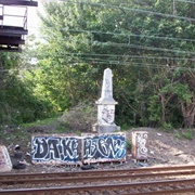 Newkirk Viaduct Monument