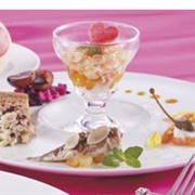 Hors D'Oeuvres for a Selfish Lady