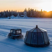 Arctic Guesthouse & Igloos