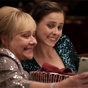 The Sex Lives of College Girls: "Parents Weekend" (S1,E6)