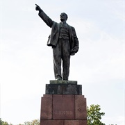 Statue of Lenin