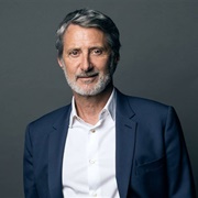 Antoine De Caunes