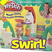 Play-Doh Magic Swirl Ice Cream Shoppe
