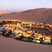 Huacachina, Peru