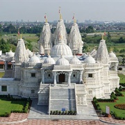 BAPS Shri Swaminarayan Mandir Toronto