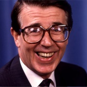 Leslie Crowther