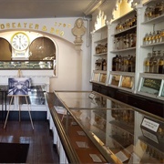 Stabler-Leadbeater Apothecary Museum