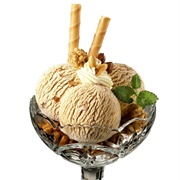 Hazelnut Rolled Wafer Sundae (Hazelnut Swizzle Sundae)
