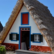 Casas Típicas De Santana