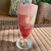 Sparkling Grape Juice With Cream