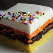 Cookies Cream Sugar Cookie Bars