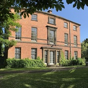 Tapton House