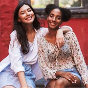 Have a Twin Day With Your Best Friend