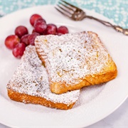 French Toast With Powdered Sugar