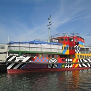 Go on a Dazzle Ship