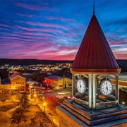 Stay at a Bed and Breakfast in Kerrville