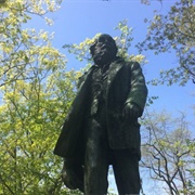 Bear Mountain Walt Whitman Statue