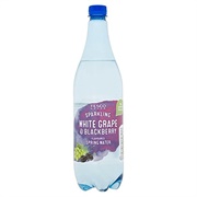 Sparkling White Grape & Blackberry Flavoured Water