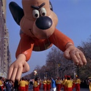 Friends: "The One Where Underdog Gets Away" (S1,E9)