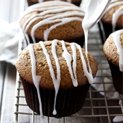 Christmas Cookie Drizzle Cupcake