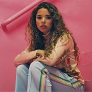 Hey - Nilüfer Yanya