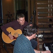 Robert Pollard - Shaking Hands With a Ghost