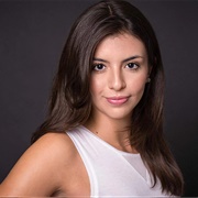 Margarita Valderrama (Hailey Daily's English Voice Actor in PAW Patrol)