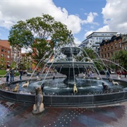 Berczy Park Dog Fountain