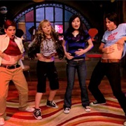 iCarly: "Iwanna Stay With Spencer" (S1,E5)