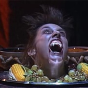 Roseanne: "BOO!" (S2,E7)