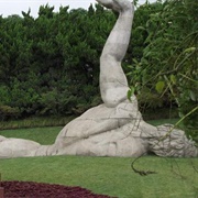 Longhua Martyrs Cemetery