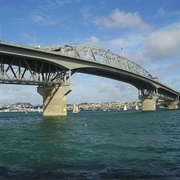 Auckland Harbour Bridge, New Zealand