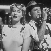 Moonlighting: "The Dream Sequence Always Rings Twice" (S2,E4)