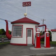 Teapot Dome Service Station