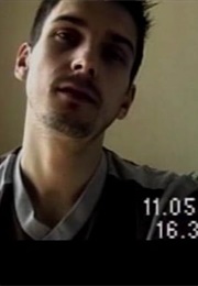 Ember a Tükörben (2005)