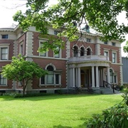 Roberson Mansion