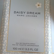 Daisy Dream Marc Jacobs