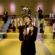 S5E19 - Steve Martin/Paul & Linda McCartney/3-D (1980)