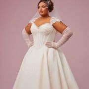 Grid-Patterned Gloves