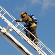 S31.E7: Glass Faucets; Fire Truck Ladders;