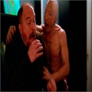 Louie: "Untitled" (S5,E5)