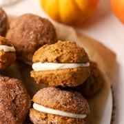 Mini Pumpkin Spice Whoopie Pie