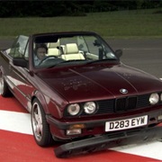 S16.E4: Second-Hand Four Seater Convertibles for £2,000