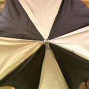 S9.E10: Umbrellas/Outboard Motors/Silver Cutlery/Tape Measures